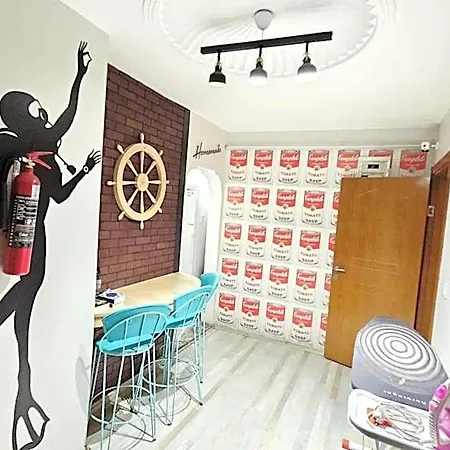 Social House Mil *