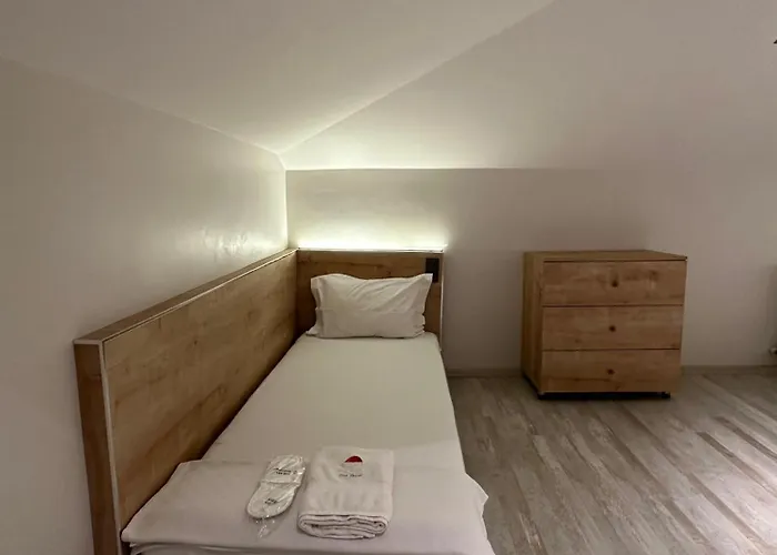 Social House Mil Отель