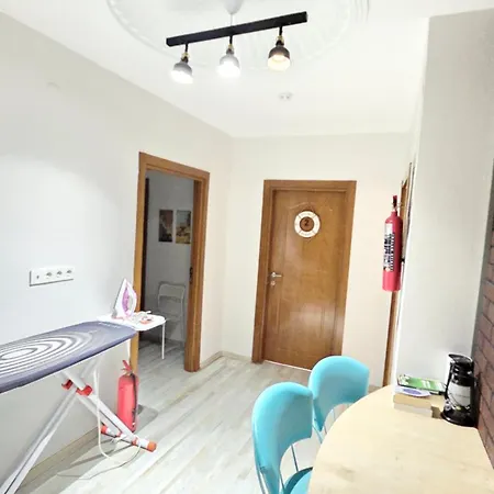 Ξενοδοχείο Social House Mil